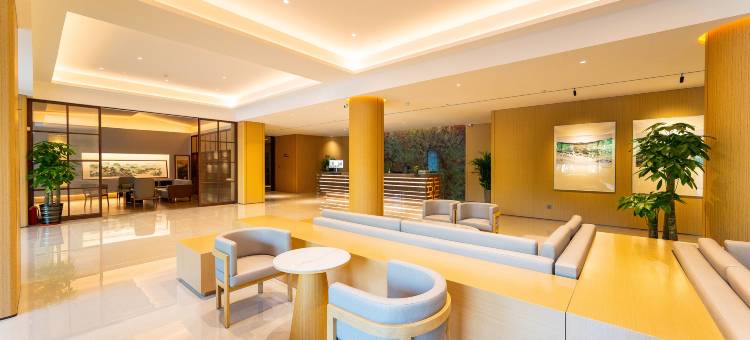 柏丽艾尚国际酒店(青岛五四广场奥帆中心店)图片