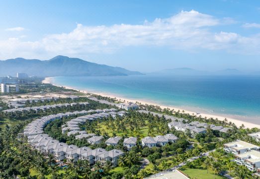 Melia Vinpearl Cam Ranh Beach ResortHotel Overview