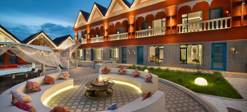 云里设计师度假美宿(特克斯八卦城店)图片