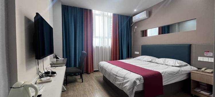 都市118连锁精选酒店(喀什美食街店)图片