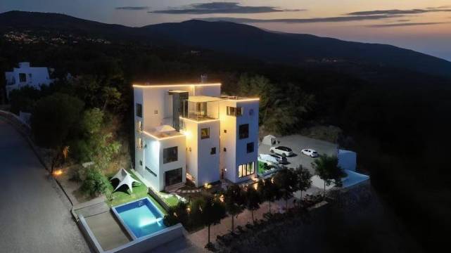 山月坞 Yakamoz 设计师民宿(重渡沟景区店)图片