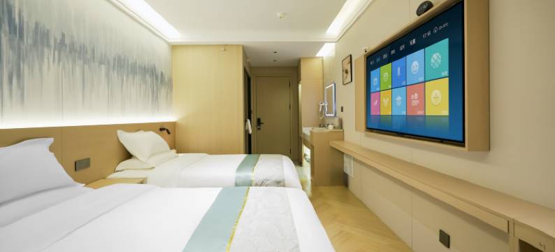 玥白酒店(新乡河师大万达店)图片