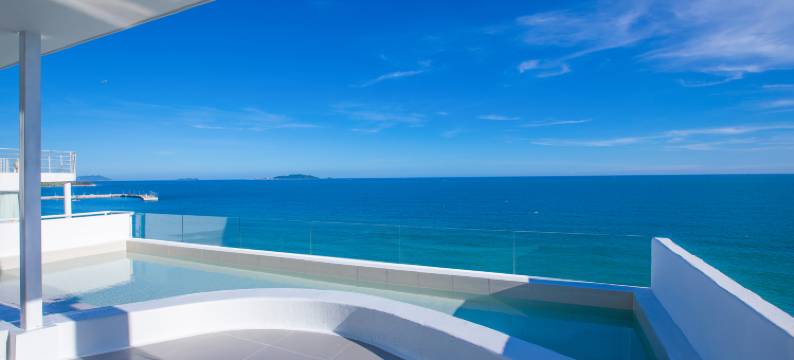 三亚月光海豚设计师海景艺宿图片