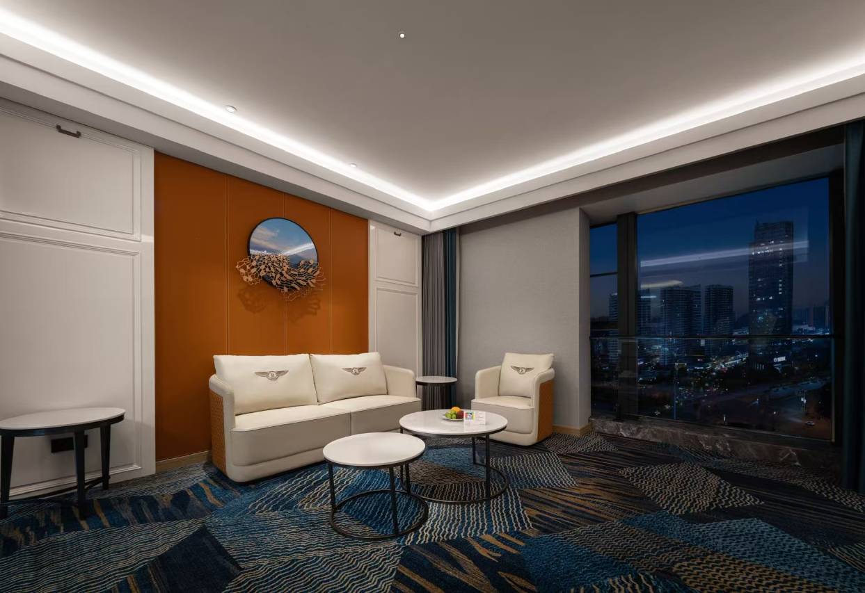 西昌铂斯特酒店(火把广场月亮湖湿地公园店)图片