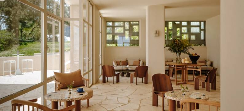 七栩礁石酒店图片