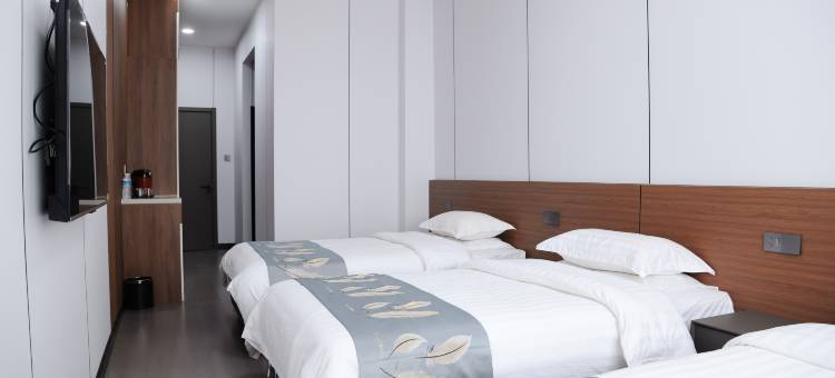 盛世博源民宿(响沙湾景区店)图片