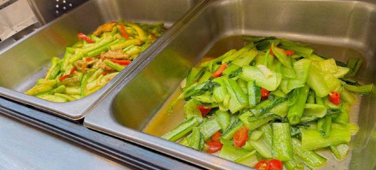 如家华驿精选酒店(包头东站机场店)图片