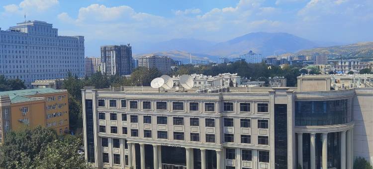 杜尚别军官之家酒店(Officers' Home Hotel)图片