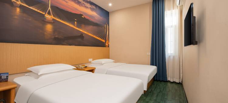 瑞隆城市酒店(宜昌三峡游客中心滨江万达广场店)图片