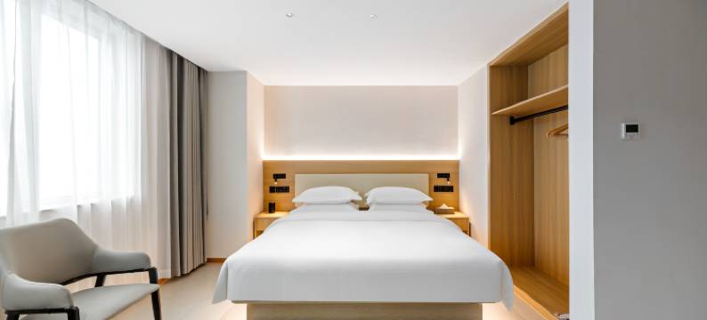 Skyline电竞民宿(常州南大街吾悦广场店)图片