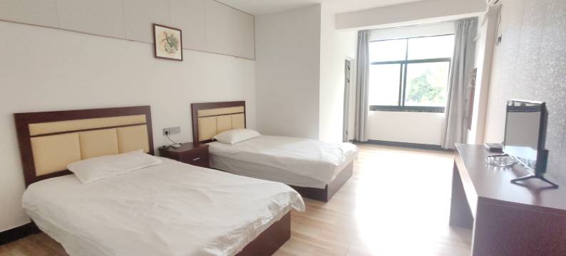 岭前人家山湖民宿图片