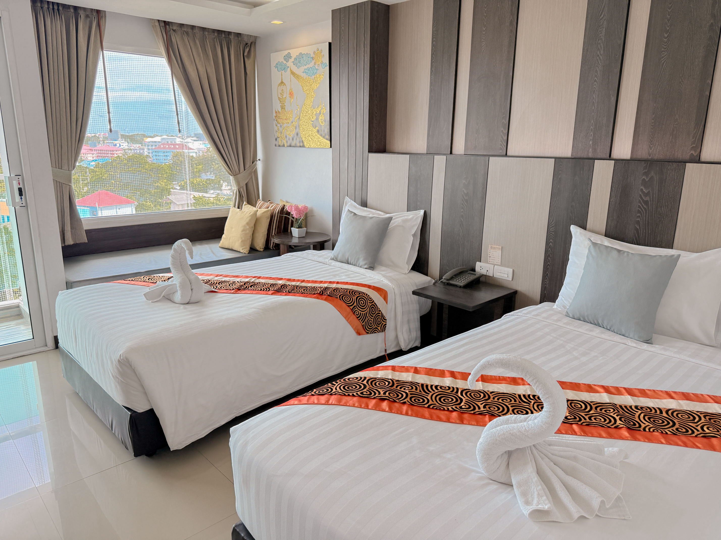 Vareena Palace Hotel Over view