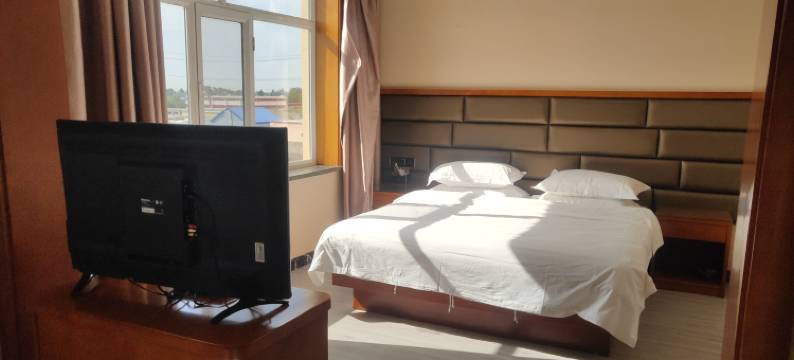 鄂托克旗盛泰大酒店图片