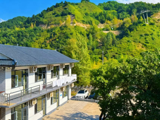 涞源爱玲农家院