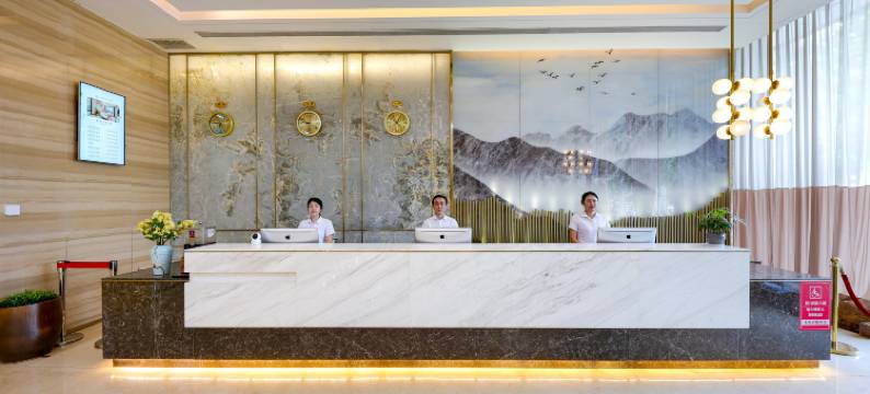 武汉华尊天伦大酒店(黄鹤楼武昌火车站店)图片