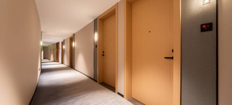 白玉兰酒店(济南大明湖东门花园路店)图片