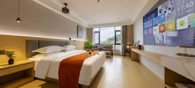 鑫海大酒店(安顺镇宁黄果树大道店)图片