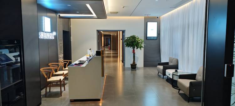 爱电竞酒店(卡子门地铁站店)图片