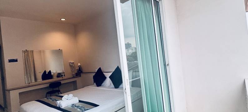 Ree Riverside 酒店(Ree Riverside Hotel)图片