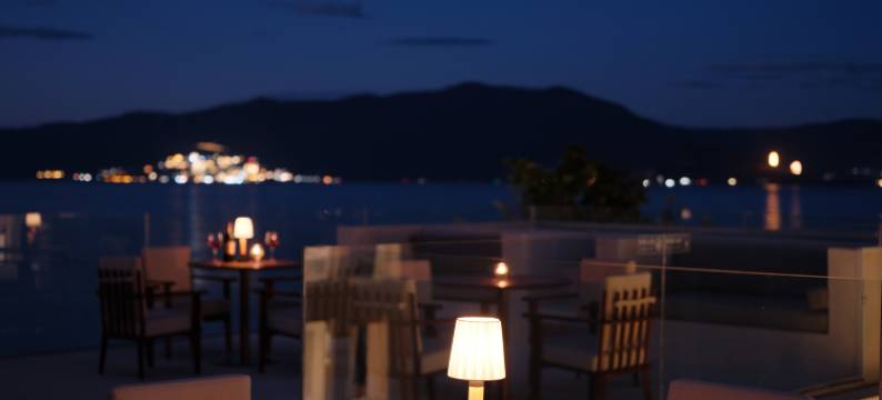 在海一方Azure Shore|180°环幕日出海景·设计师美学隐逸度假酒店图片