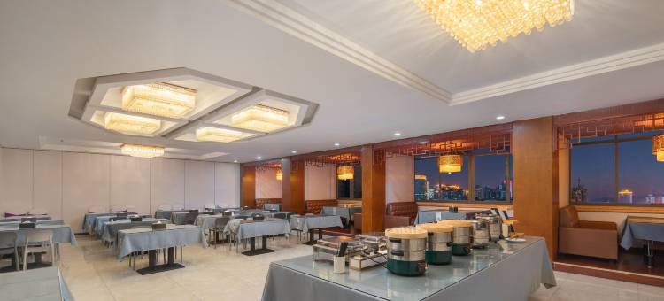 TOWO上品酒店(长沙红星会展德思勤广场店)图片