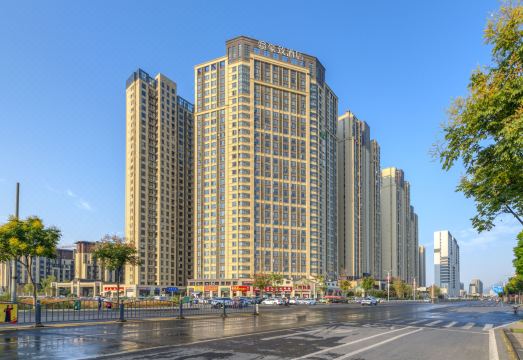 豪致酒店（南昌象湖一附院新洪城大市场店）外景图