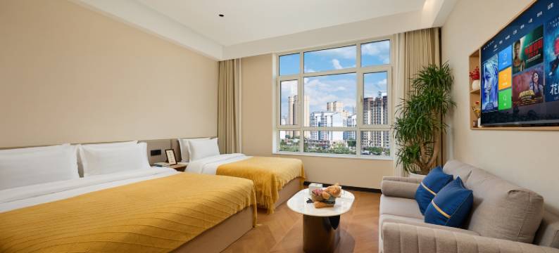 Skyline·拾一庭|高空观景设计师美学民宿(大同古城店)图片