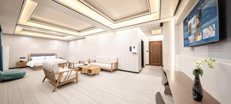 青云汉庭酒店(新泰市青云购物广场店)图片