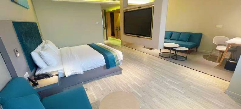 如家商旅酒店(阜阳临泉县政务服务中心店)图片