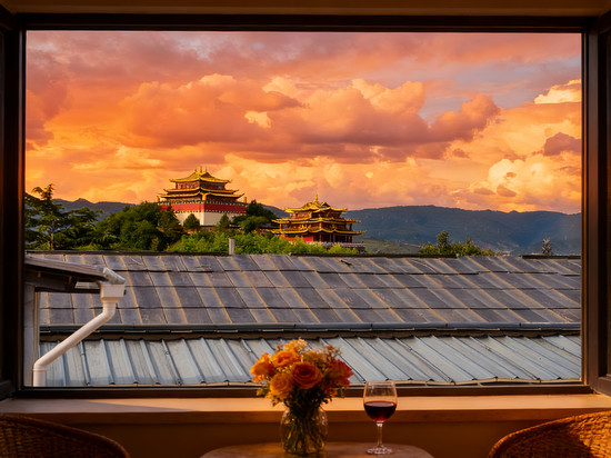 山林悦° | MOUNTAIN•DESIGNE富氧观景美宿(独克宗古城月光广场店)