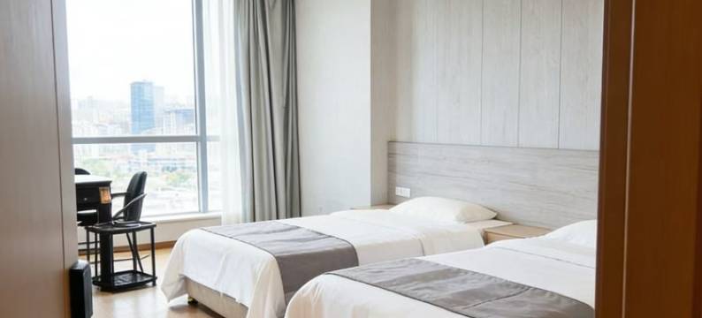 石狮泉贵大酒店(市政府德辉广场店)图片