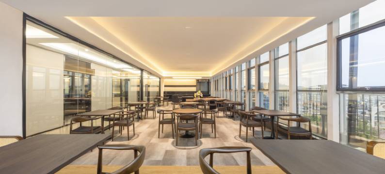 雅里汇旅程酒店(柳州高铁站柳南万达店)图片