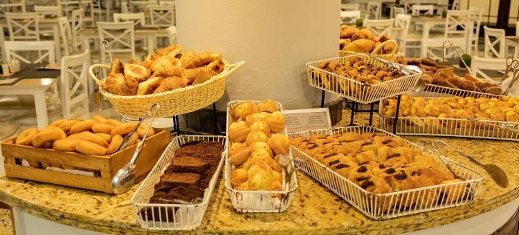 格兰德穆图高尔夫广场酒店(Grand Muthu Golf Plaza Hotel & Spa)图片