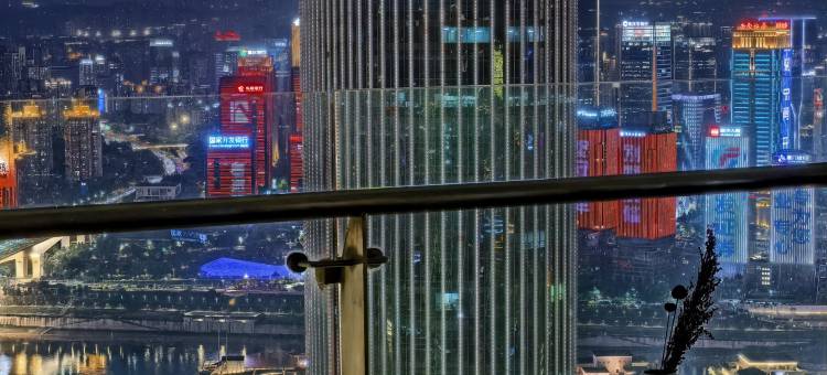 重庆之巅·云端江景69th Sky(解放碑洪崖洞店)图片