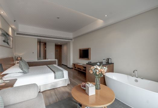 Kaiyuan Manju Hotel (Hangzhou Qiandao Lake) Hotel Overview