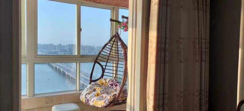 虫虫客栈(南阳理工店)图片