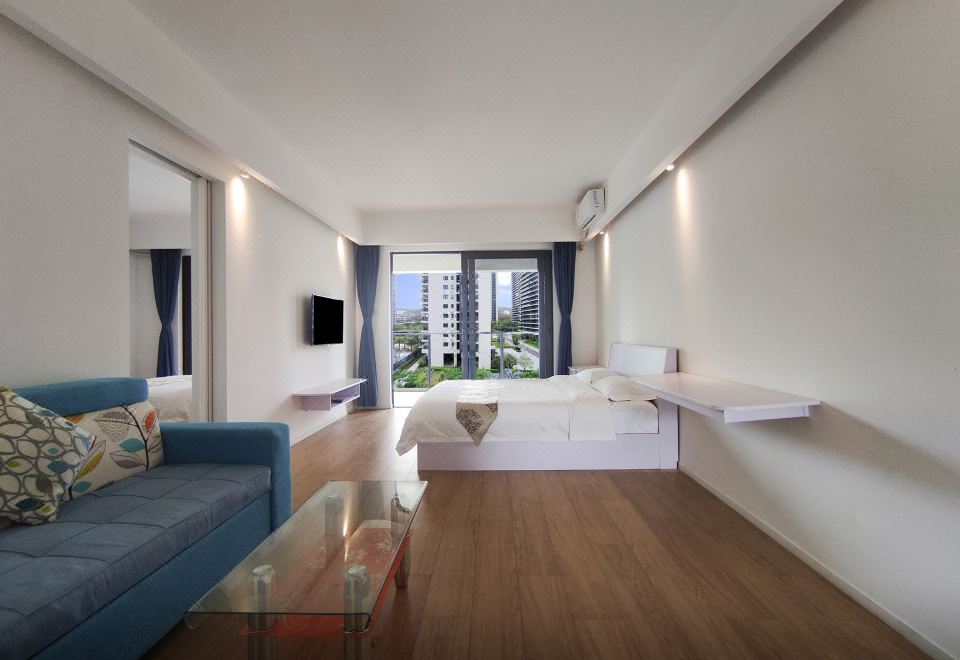  Hotel Overview