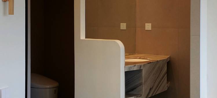 白石酒店(金海滩店)图片