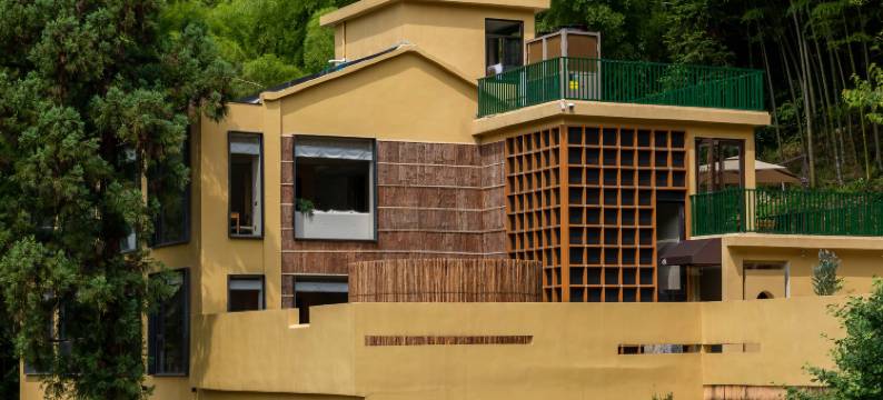 张家界旭竹·伴山美宿(森林公园中门梓木岗门票站店)图片