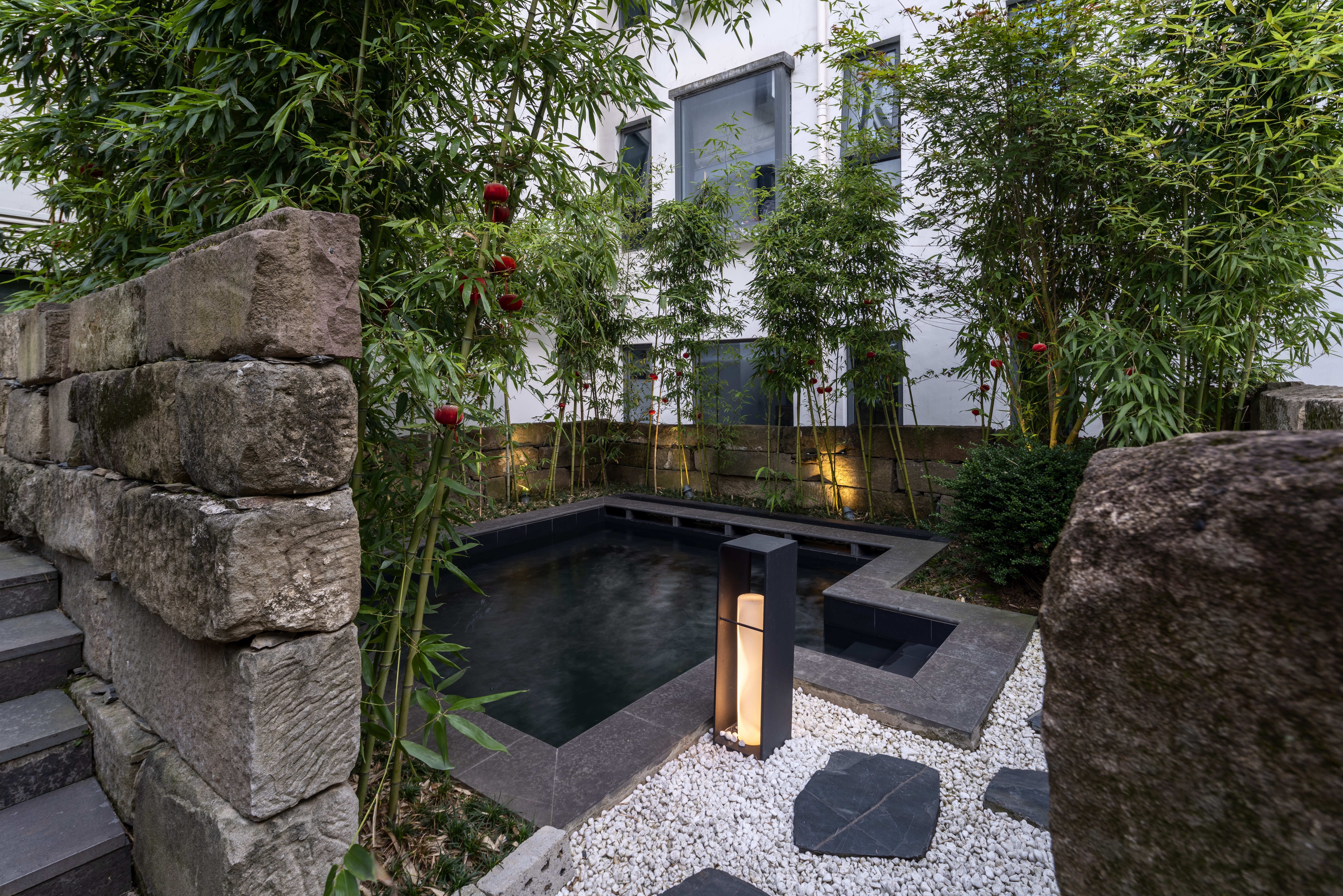 Huangshan Lotus Hot Spring Hotel Over view