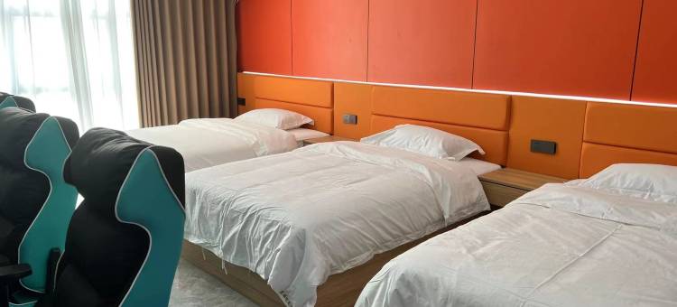 新田星耀电竞酒店图片