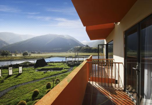 Miyunye Luxury Private Tang Homestay (Kangding Branch) Hotel Overview