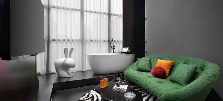 XHotel(长沙五一广场潮宗古街店)图片