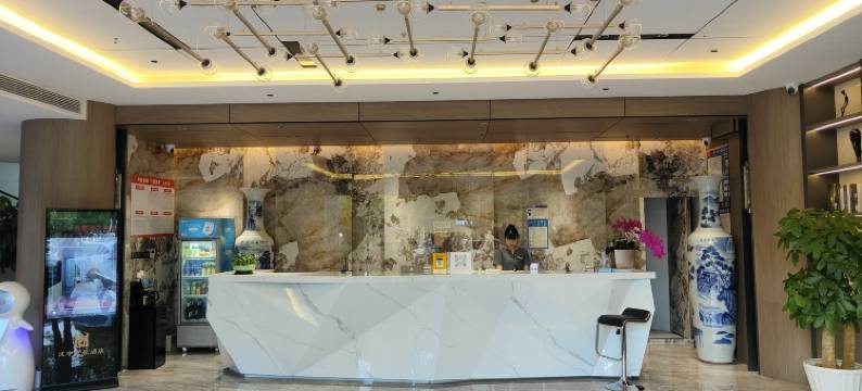 良居酒店(汉中高铁站中心医院店)图片