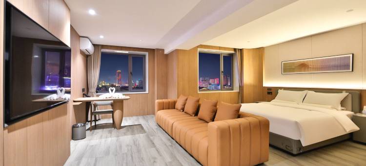 亿龙酒店(吉林火车站财富广场店)图片