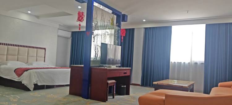 龙全大酒店(古城蕲州双美湖公园店)图片