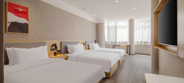 尚客优悦酒店(黄岛青大附院地铁站店)图片