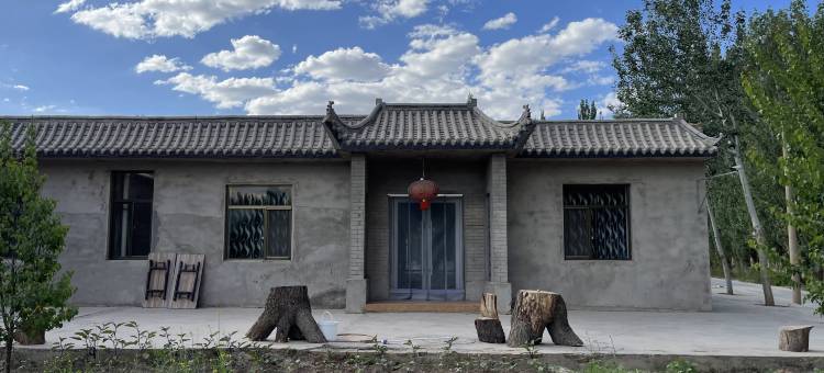 敦煌鸣沙山月牙泉景区东来客栈图片