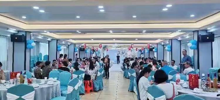 岑溪阿里香大酒店(小广场店)图片