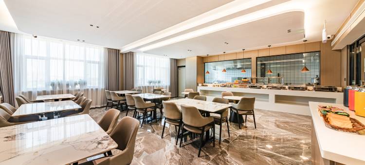 丽呈朗誉酒店(吴忠两馆一中心店)图片